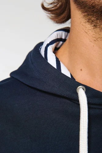 Felpa unisex con cappuccio a contrasto con motivi
