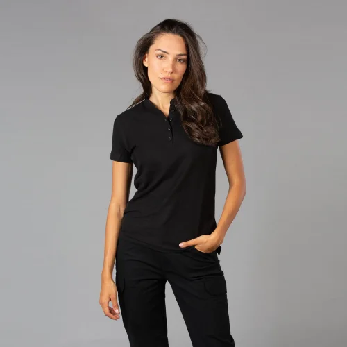 Polo kuwait lady