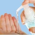 Gel igienizzante mani e salviettine personalizzate
