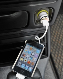 Ricaricatore con adattatore USB ROAD TRIP