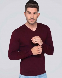 Pullover uomo con scollo a V