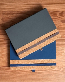 Blocco note A5 con copertina rigida in sughero e PU