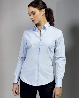 Camicia da donna con abbottonatura sul davanti